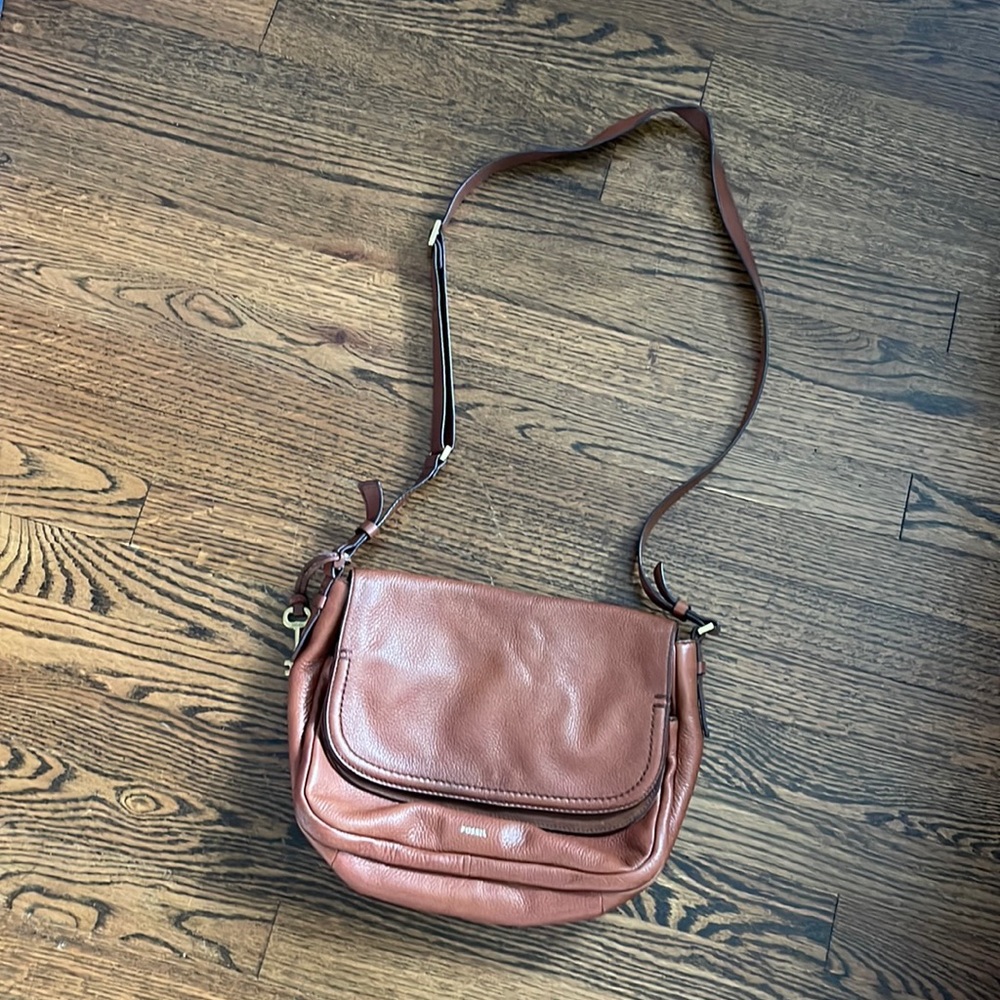 Fossil crossbody